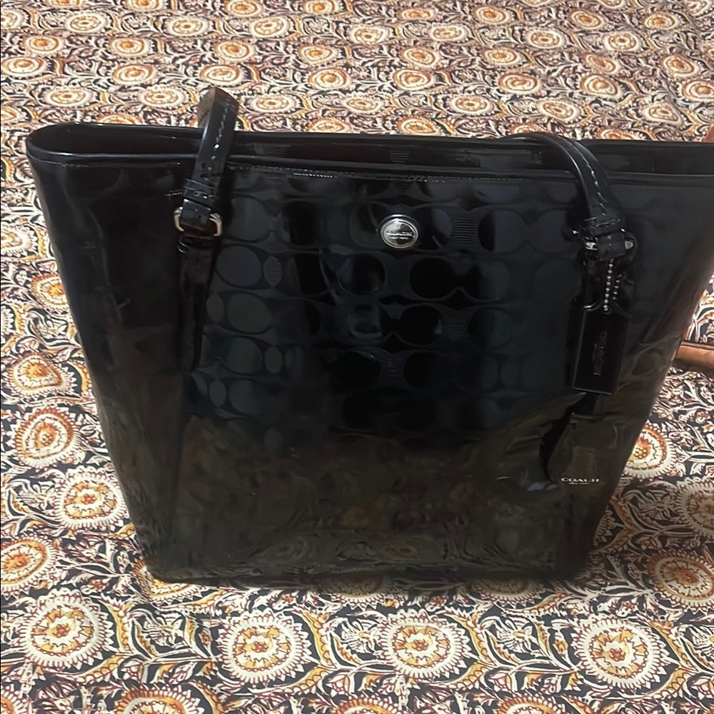 Coach Elegant Black Tote Bag